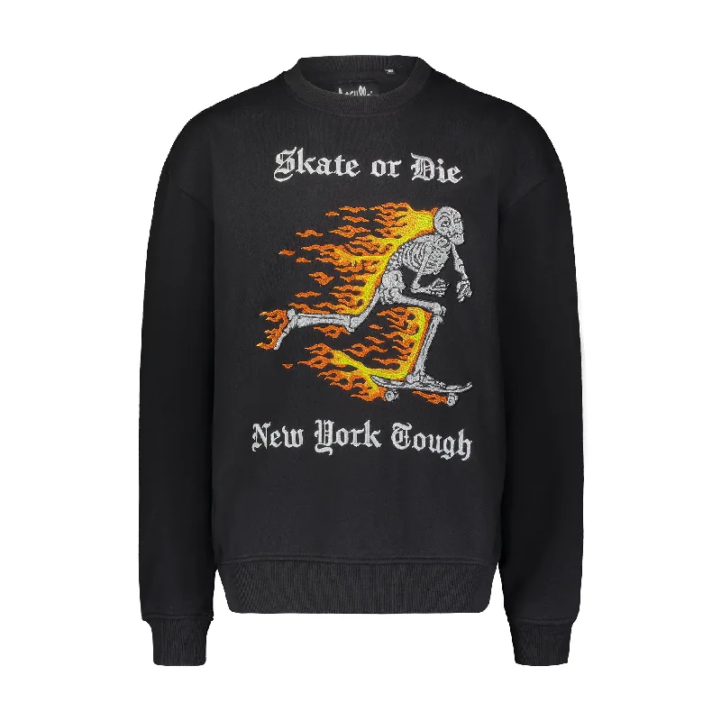 Men's Shirts with Single-Breasted DesignsSKATE OR DIE CREWNECK BLACK