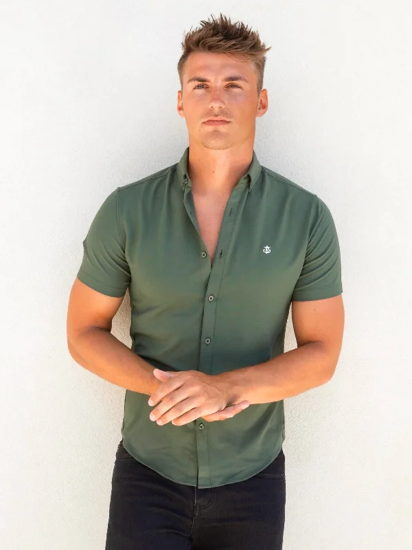 Men's Solid-Color Button-Down Shirts for VersatilityRonan Short Sleeve Shirt - Green