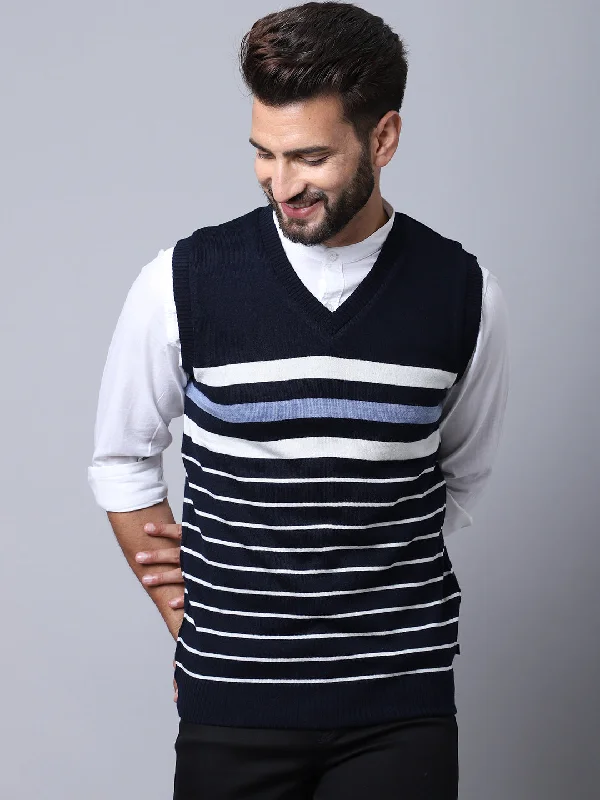 Men's Sweaters with Argyle PatternsMen Navy Pullover Sweater