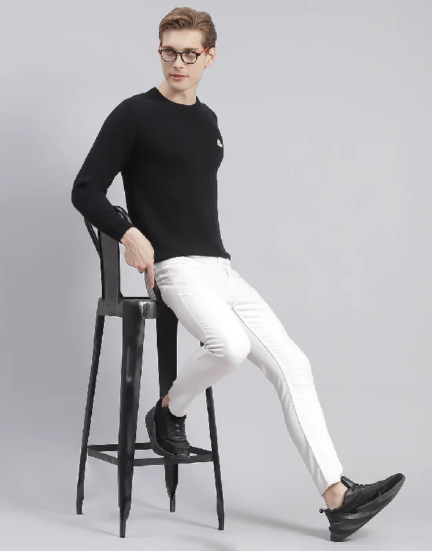 Men's Sweaters for Outdoor ActivitiesMen Black Solid Round Neck Full Sleeve Pullover