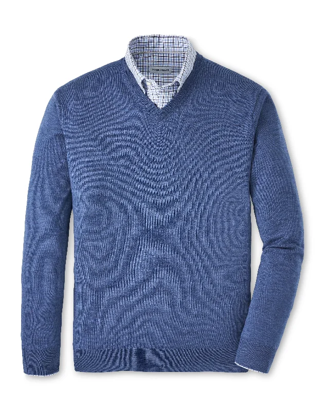 Cozy Men's Cable-Knit SweatersPeter Millar Autumn Crest V-Neck in Ocean Blue