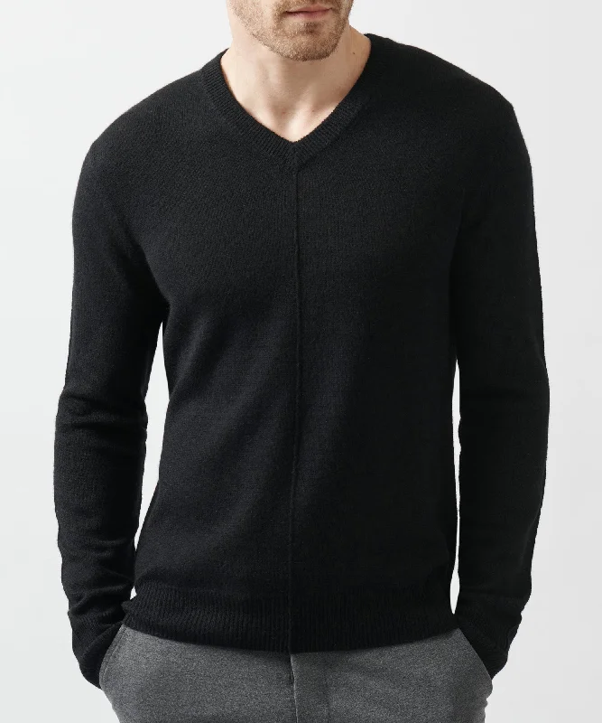 Essential Men's V-Neck SweatersRecycled Cashmere Exposed Seam V-Neck Sweater - Black