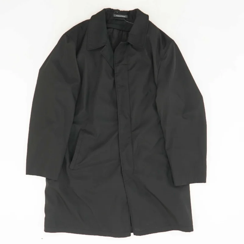 Men's Coats with Velcro ClosuresBlack Topcoat Coat