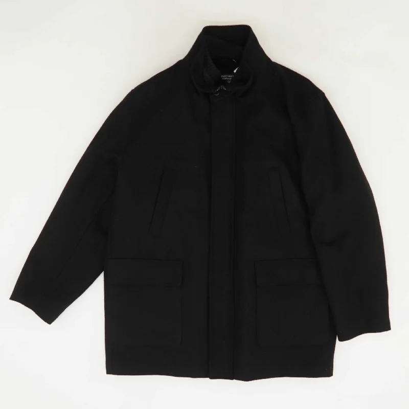 Essential Men's Puffer JacketsBlack Topcoat Coat