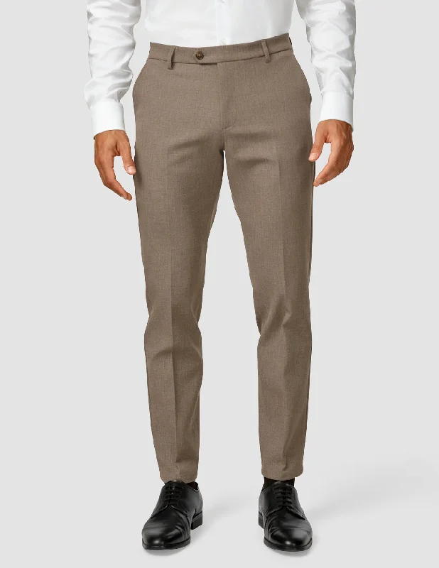 Men's Tapered Pants for a Slimming EffectEssential Suit Pants Regular Almond