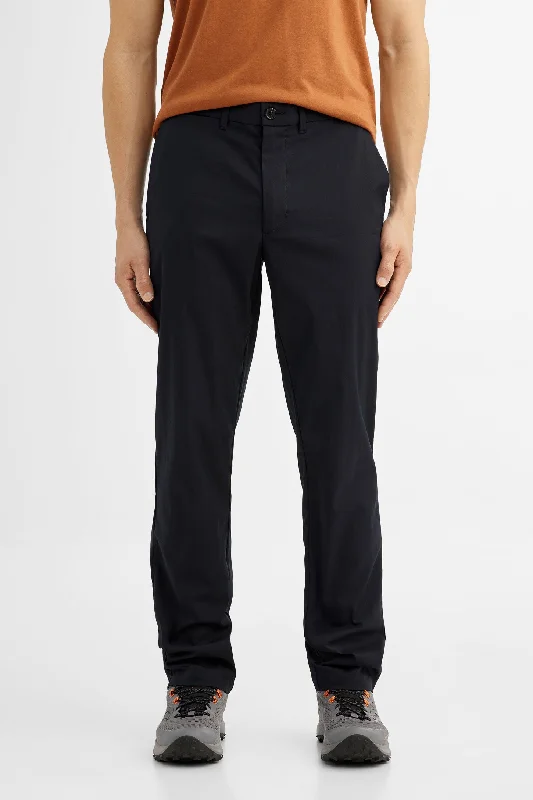 Men's Twill Pants for a Dressy LookPantalon Chino coupe fuselée en twill BM - Homme